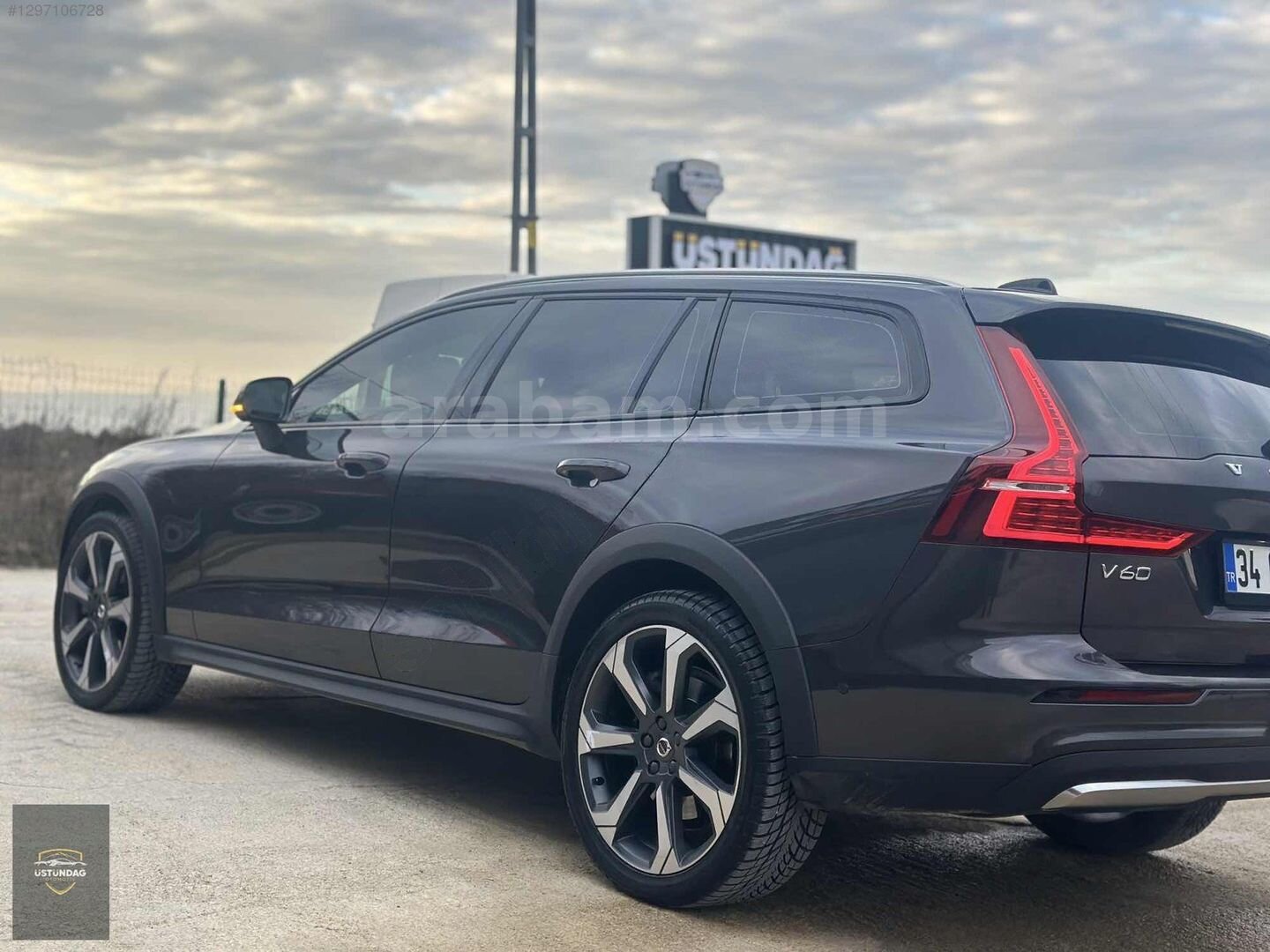 Galeriden Volvo V90 Cross Country 2.0 B5 Plus Bright 2022 Model Sinop 89.000 km Füme 3