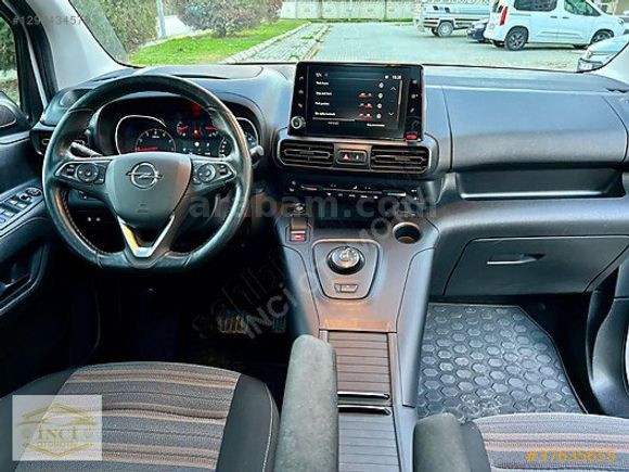 İNCİ OTOMOTİV 2023 Opel Combo 1.5 D Ultimate, Cam tavan Hatasız