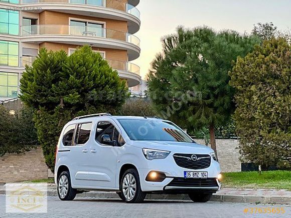 İNCİ OTOMOTİV 2023 Opel Combo 1.5 D Ultimate, Cam tavan Hatasız