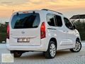 İNCİ OTOMOTİV 2023 Opel Combo 1.5 D Ultimate, Cam tavan Hatasız
