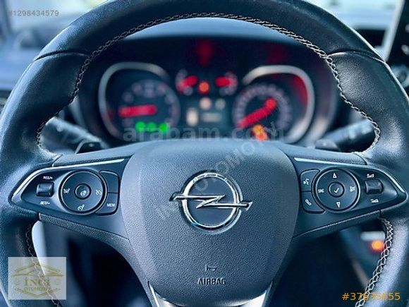 İNCİ OTOMOTİV 2023 Opel Combo 1.5 D Ultimate, Cam tavan Hatasız