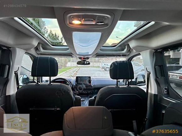 İNCİ OTOMOTİV 2023 Opel Combo 1.5 D Ultimate, Cam tavan Hatasız