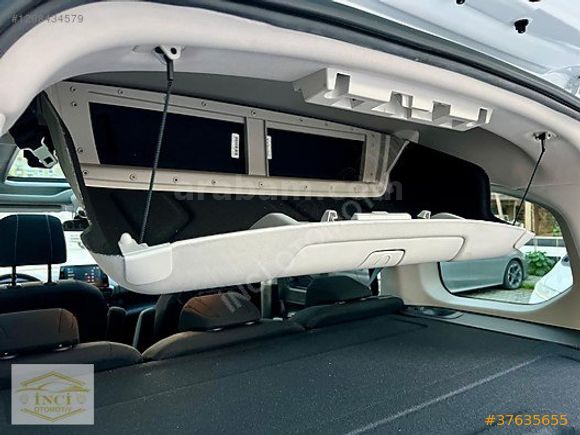 İNCİ OTOMOTİV 2023 Opel Combo 1.5 D Ultimate, Cam tavan Hatasız