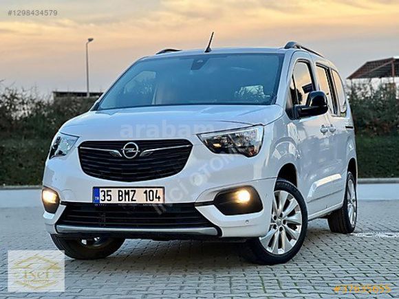 İNCİ OTOMOTİV 2023 Opel Combo 1.5 D Ultimate, Cam tavan Hatasız