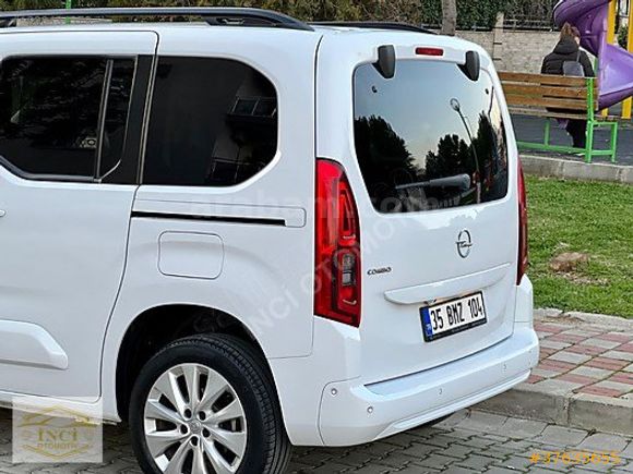 İNCİ OTOMOTİV 2023 Opel Combo 1.5 D Ultimate, Cam tavan Hatasız