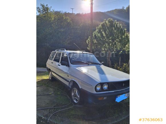 Sahibinden Renault R 12 Toros 1992 Model kaporta yürüyen motor cok iyi çürük çarık yok  biniciye gider uzun yıllar sıkıntısız kullanabilirsiniz