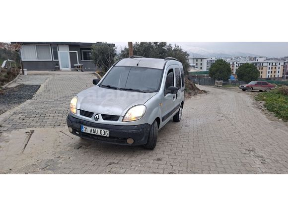 KANGO 1.5 dci DİZEL ÇİFT SÜRGÜLÜ FULL BAKIMLI Muaynesi yeni