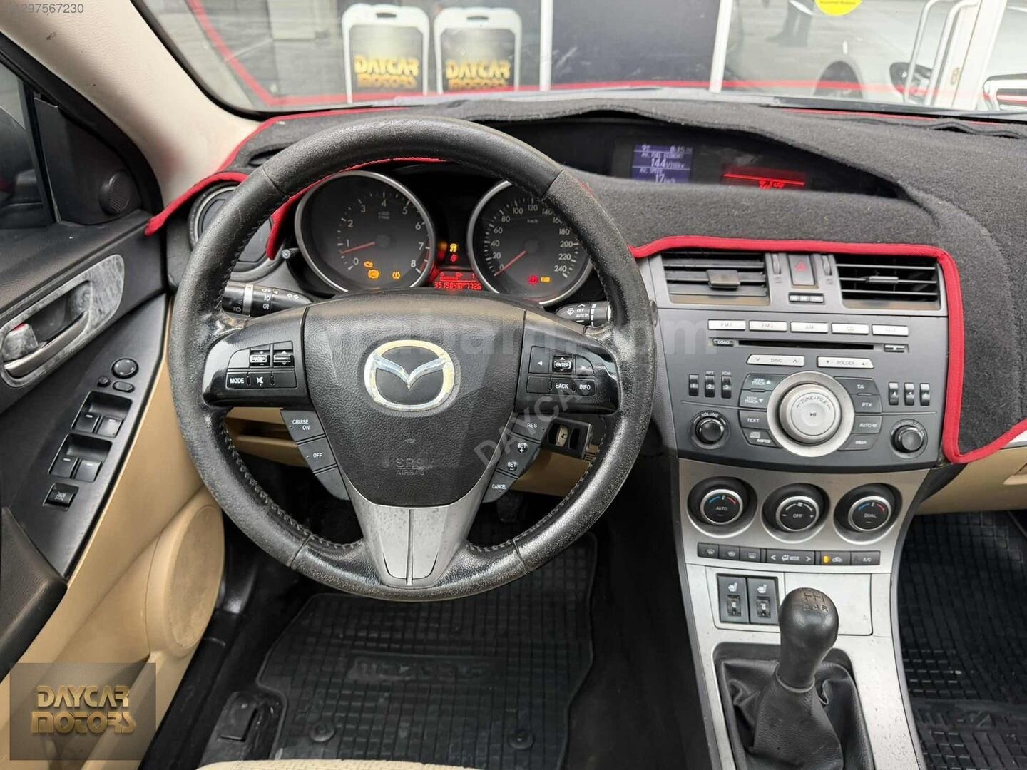 Galeriden Mazda 3 1.6 Impressive 2010 Model İstanbul 354.000 km Siyah 2
