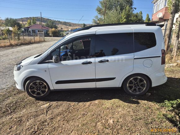 Sahibinden Ford Tourneo Courier 1.5 TDCi Titanium Plus 2023 Model