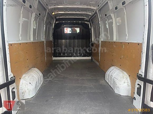 **KK 12 AY TAKSİT İMKANI** TEKBAŞ 2.EL ADANA'DAN RENAULT MASTER