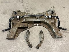 RENAULT SCENİC 2 MEGANE 2 ALT TRAVERS 8200742904 8200742906