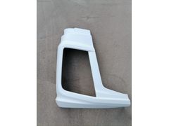 FORD FMAX SAĞ - SOL FAR ÇERÇEVESİ (TAMPON)