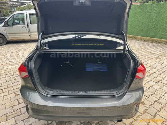 Sahibinden Ford Focus 1.5 TDCi Trend X 2020 Model 