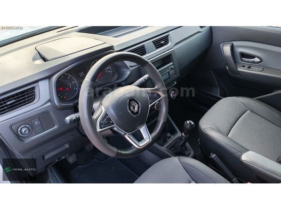 YEŞİL AUTO'dan 2023- RENAULT-EXPRESS COMBİ-DİZEL-HATASIZ
