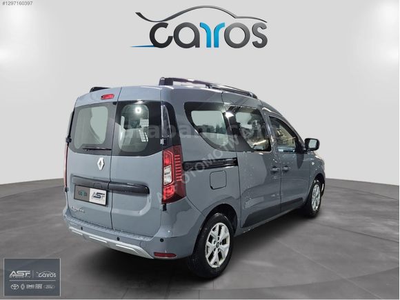 ASF Ford'dan 2024 Express Combi 1.5 Bdci Touch Orijinal %20Kdv