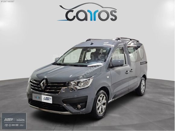 ASF Ford'dan 2024 Express Combi 1.5 Bdci Touch Orijinal %20Kdv