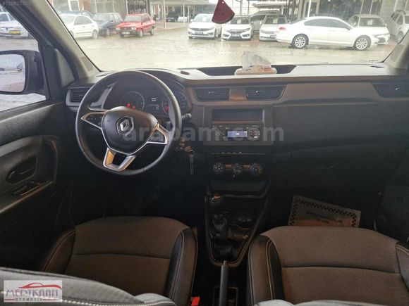 2024 RENAULT EXPRESS 1.5 DCİ JOY 26.000 KM DE