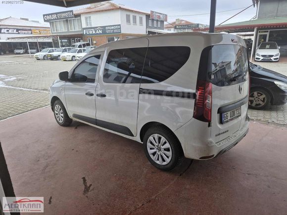 2024 RENAULT EXPRESS 1.5 DCİ JOY 26.000 KM DE
