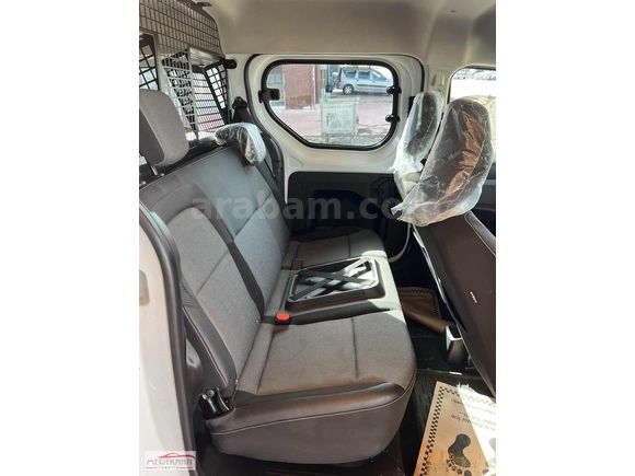 2024 RENAULT EXPRESS 1.5 DCİ JOY 26.000 KM DE