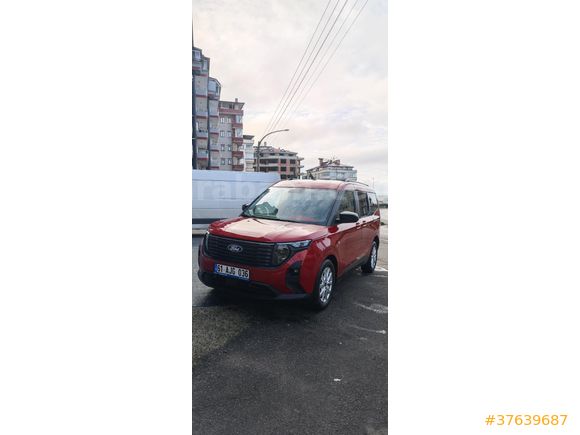 Sahibinden Ford Tourneo Courier 1.0 EcoBoost Titanium 2025 Model
