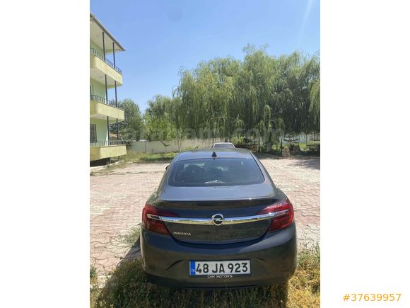 Sahibinden Opel Insignia 1.4 T Edition Elegance 2013 Model  225.000 km Gri (metalik)