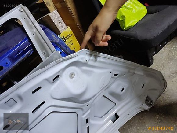 FORD COURİER ÖN KAPUT ÇIKMA ORJİNAL
