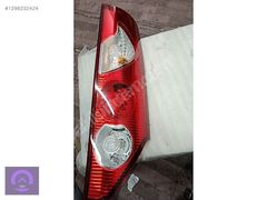 RENAULT KANGOO 3 SAĞ STOP SIFIR ORJİNAL 8200419945 08-