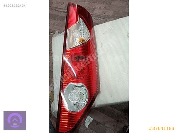 RENAULT KANGOO 3 SAĞ STOP SIFIR ORJİNAL 8200419945 08-