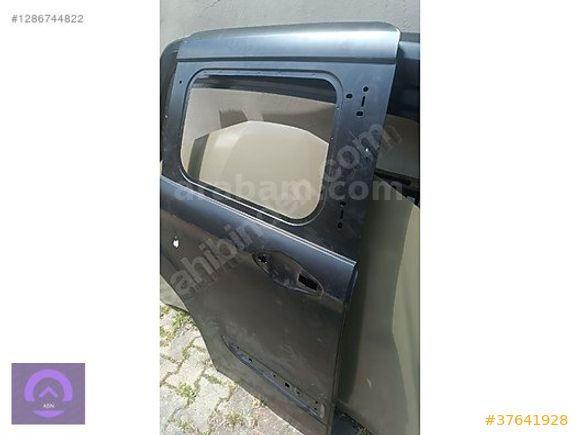 FORD COURİER SAĞ SÜRGÜLÜ KAPI SIFIR