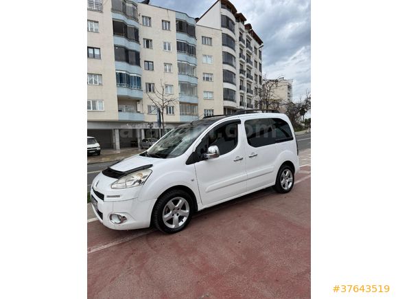 Sahibinden Peugeot Partner 1.6 HDI Zenith 2014 Model  235.000 km Beyaz