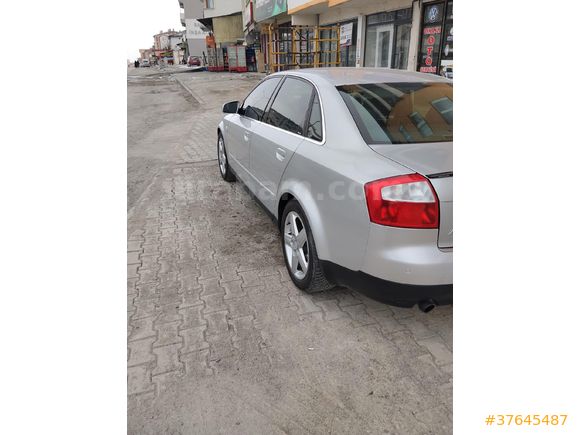 Sahibinden Audi A4 Sedan 1.6 2004 Model