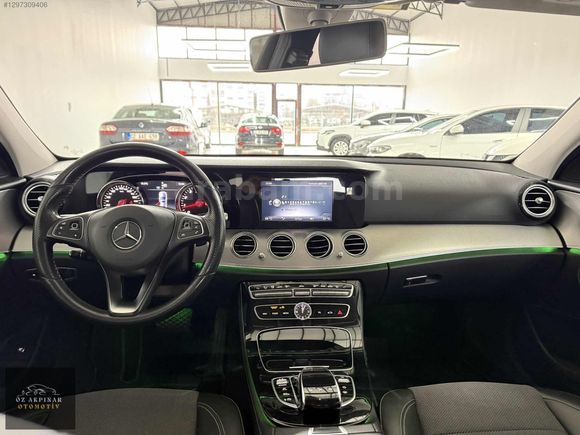 ÖZ AKPINAR OTOMOTİVDEN MERCEDES E200 AVANGARDE HATASIZ BOYASIZ