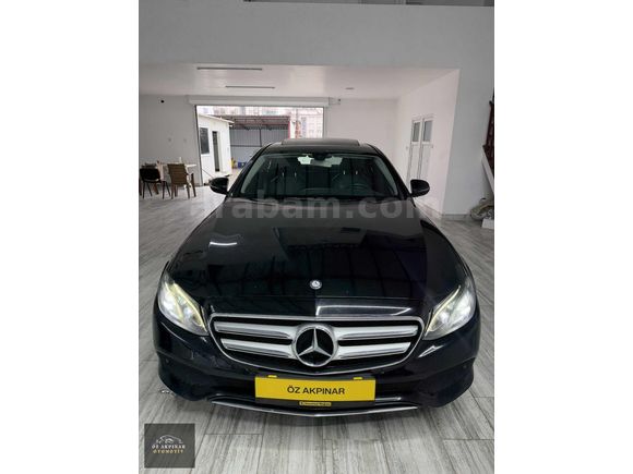 ÖZ AKPINAR OTOMOTİVDEN MERCEDES E200 AVANGARDE HATASIZ BOYASIZ
