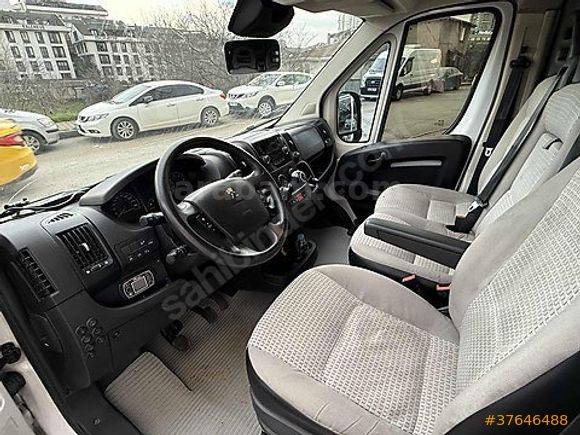 BOYASIZ 2022 MODEL PEUGEOT BOXER 16+1 YILKAR KLİMALI 213.000 KM