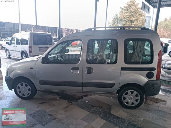 2004 MODEL RENAULT KANGO 1.5 4+1 tek değişen