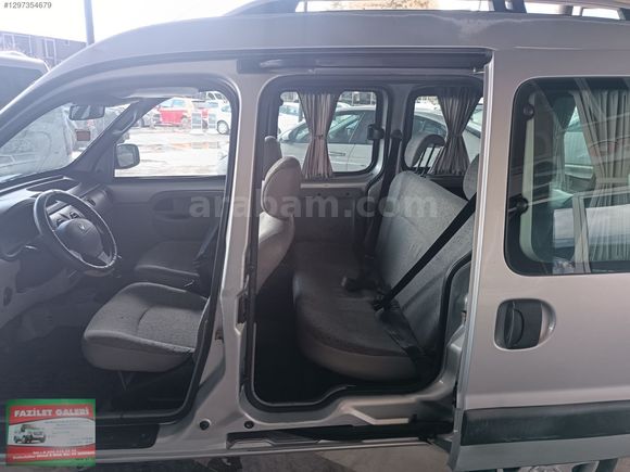 2004 MODEL RENAULT KANGO 1.5 4+1 tek değişen