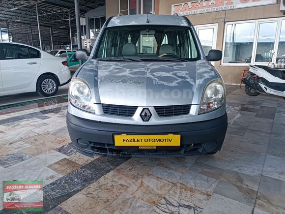 2004 MODEL RENAULT KANGO 1.5 4+1 tek değişen