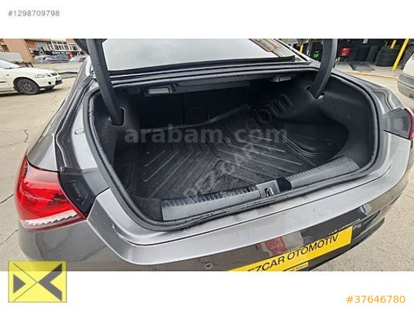 DEZCAR'dan 2023 model CLA 200 AMG+ BURMESTER SES SİSTEMLİ