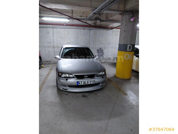 Sahibinden Opel Vectra 2.0 CDX 2000 Model
