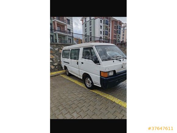 Sahibinden Mitsubishi L 300 Camlı Van 1992 Model 