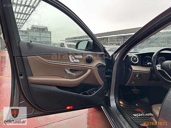 GÖKTAŞLAR'DAN 2022 MERCEDES E200d EXCLUSİVE GRİ-TABA %20KDV