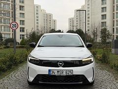 SENNA MOTORS'TAN 2025 MODEL 37 BİN KM'DE EDİTİON CORSA