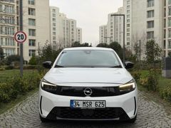 SENNA MOTORS'TAN 2025 MODEL 37 BİN KM'DE EDİTİON CORSA