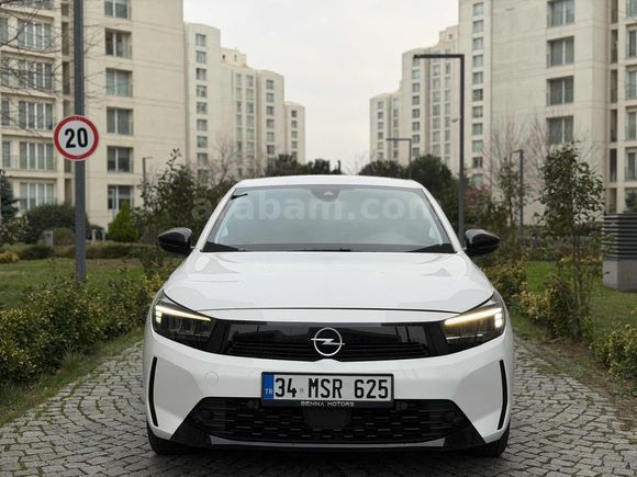 SENNA MOTORS'TAN 2025 MODEL 37 BİN KM'DE EDİTİON CORSA