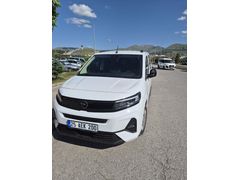 Sahibinden Opel Combo 1.5 CDTI Essential 2025 Model  1.000 km Beyaz