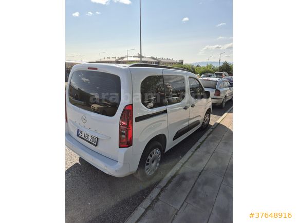 Sahibinden Opel Combo 1.5 CDTI Essential 2025 Model  1.000 km Beyaz