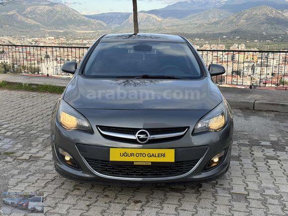 UĞUR OTODAN 2017 MODEL HATASIZ 166.870 KM OPEL ASTRA 1.6 EDİTİON