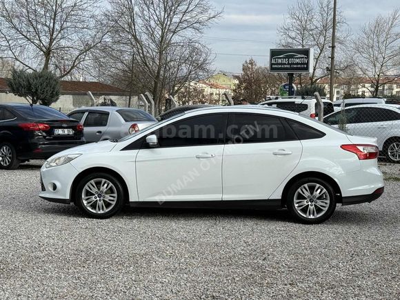 2013 MODEL FORD FOCUS