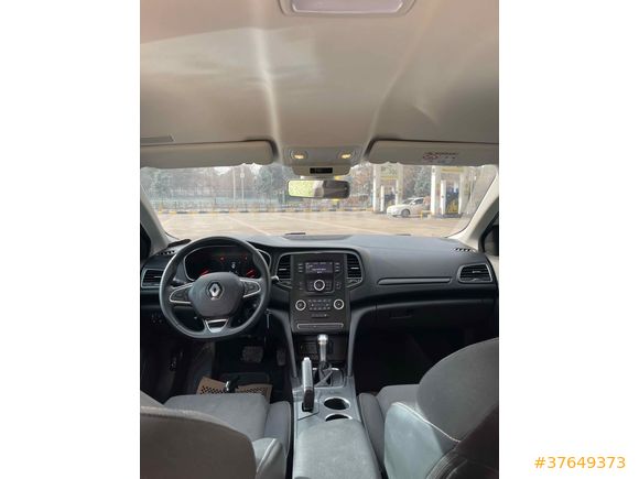 Sahibinden Renault Megane 1.3 TCe Joy 2022 Model 