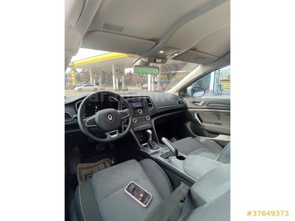 Sahibinden Renault Megane 1.3 TCe Joy 2022 Model 